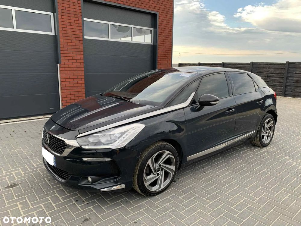 Citroën DS5 BlueHDi 120 EAT6 - 7