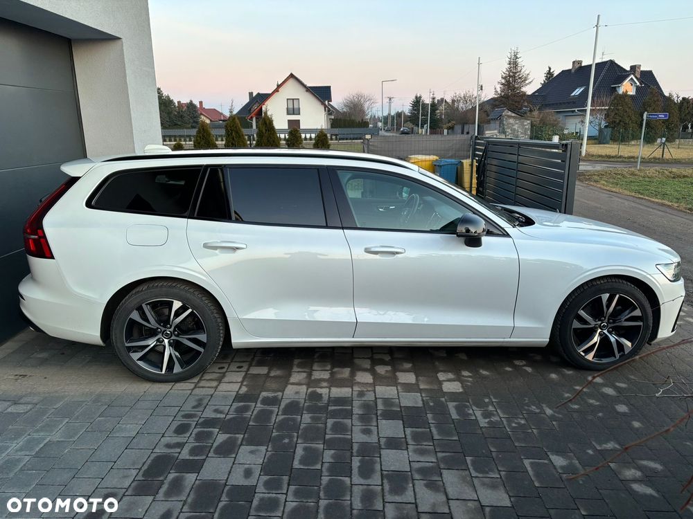Volvo V60 B4 B Plus Dark - 7