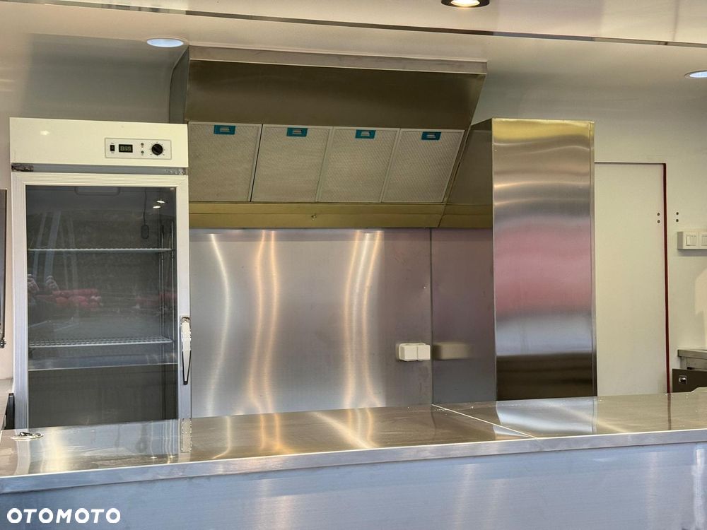 Esselmann Deli Food 400 przyczepa gastronomiczna z wyposażeniem - 14
