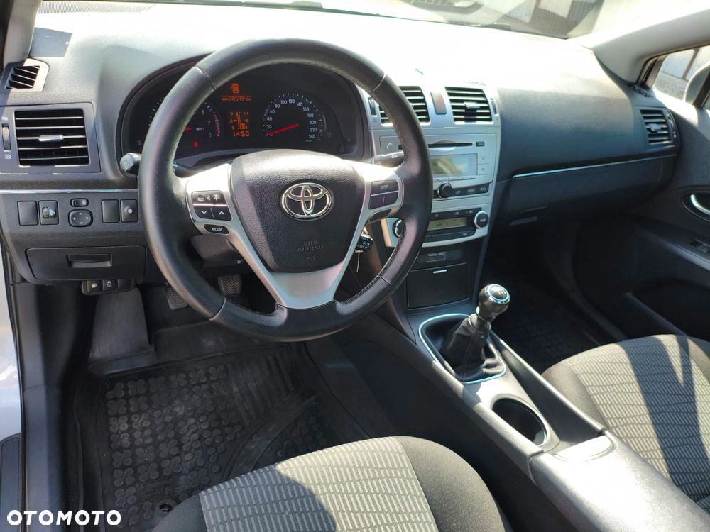 Toyota Avensis 1.8 Active - 5