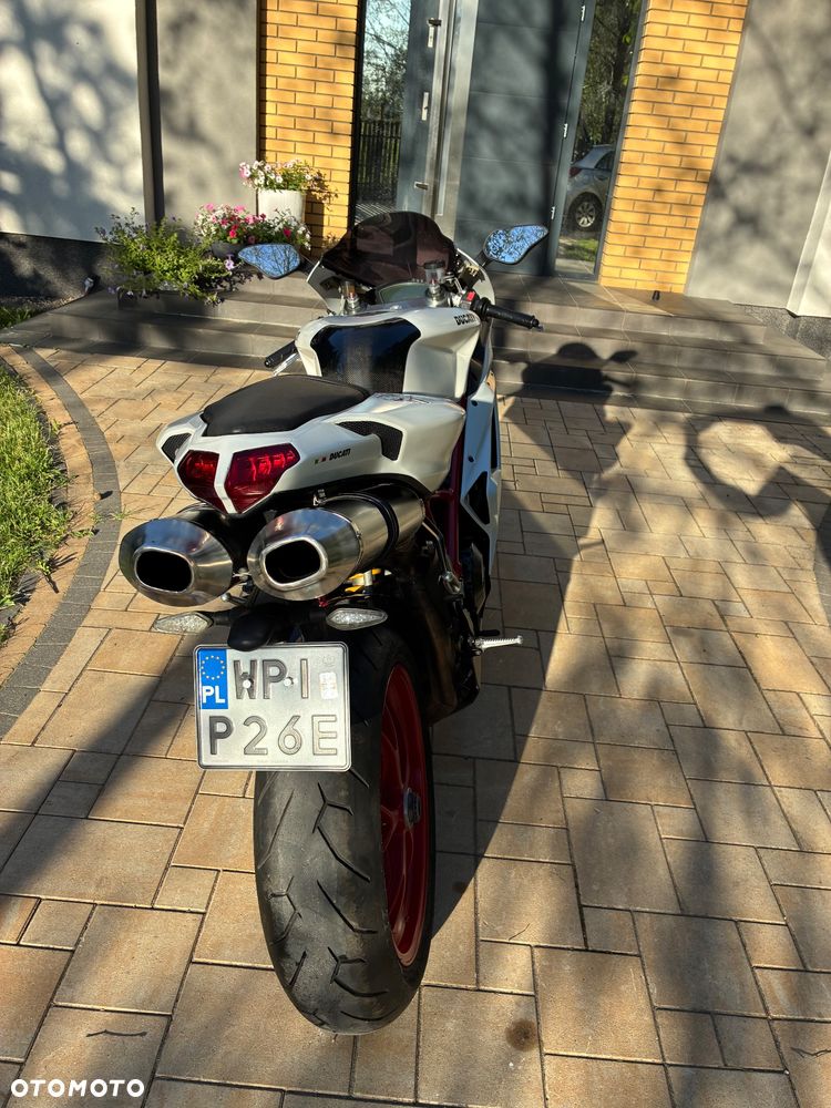 Ducati 848 - 10