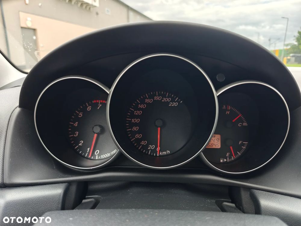 Mazda 3 - 12