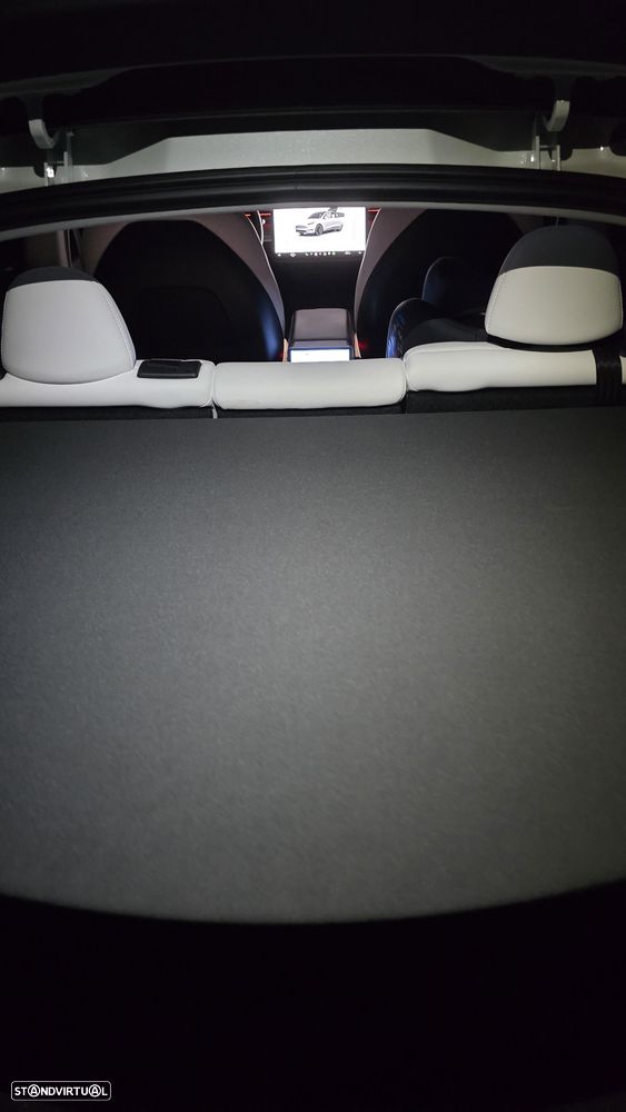 Tesla Model Y Performance Dual Motor AWD - 20