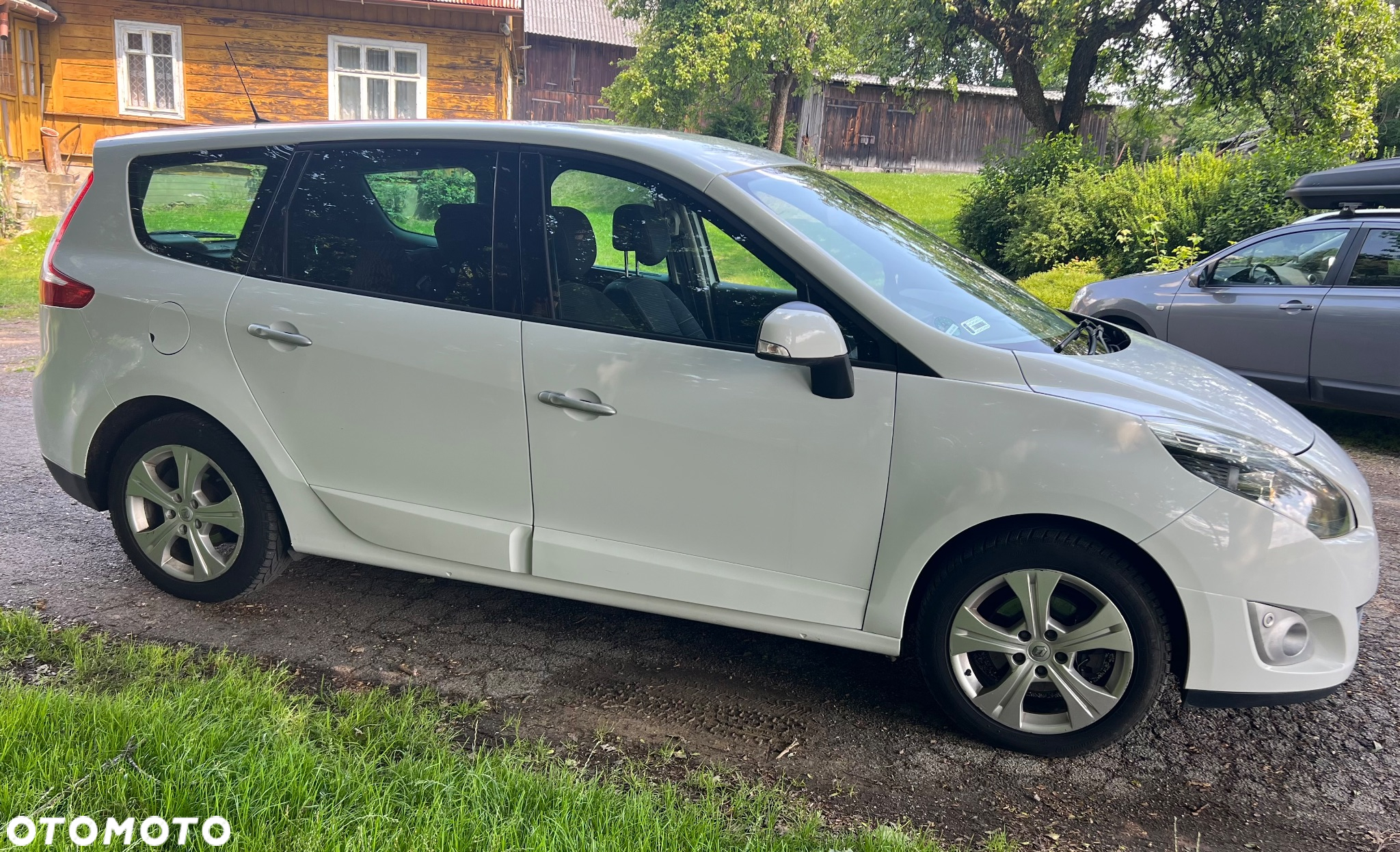 Renault Grand Scenic 1.9 dCi FAP Privilege - 3