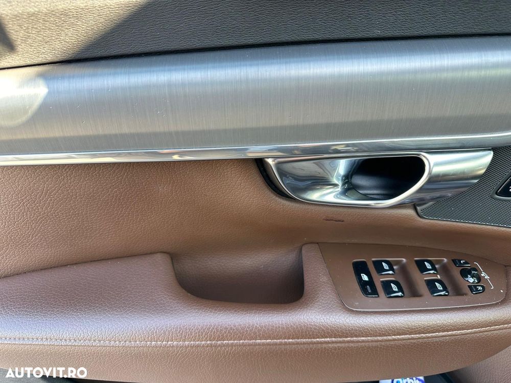 Volvo V90 D3 Geartronic Momentum Pro - 12