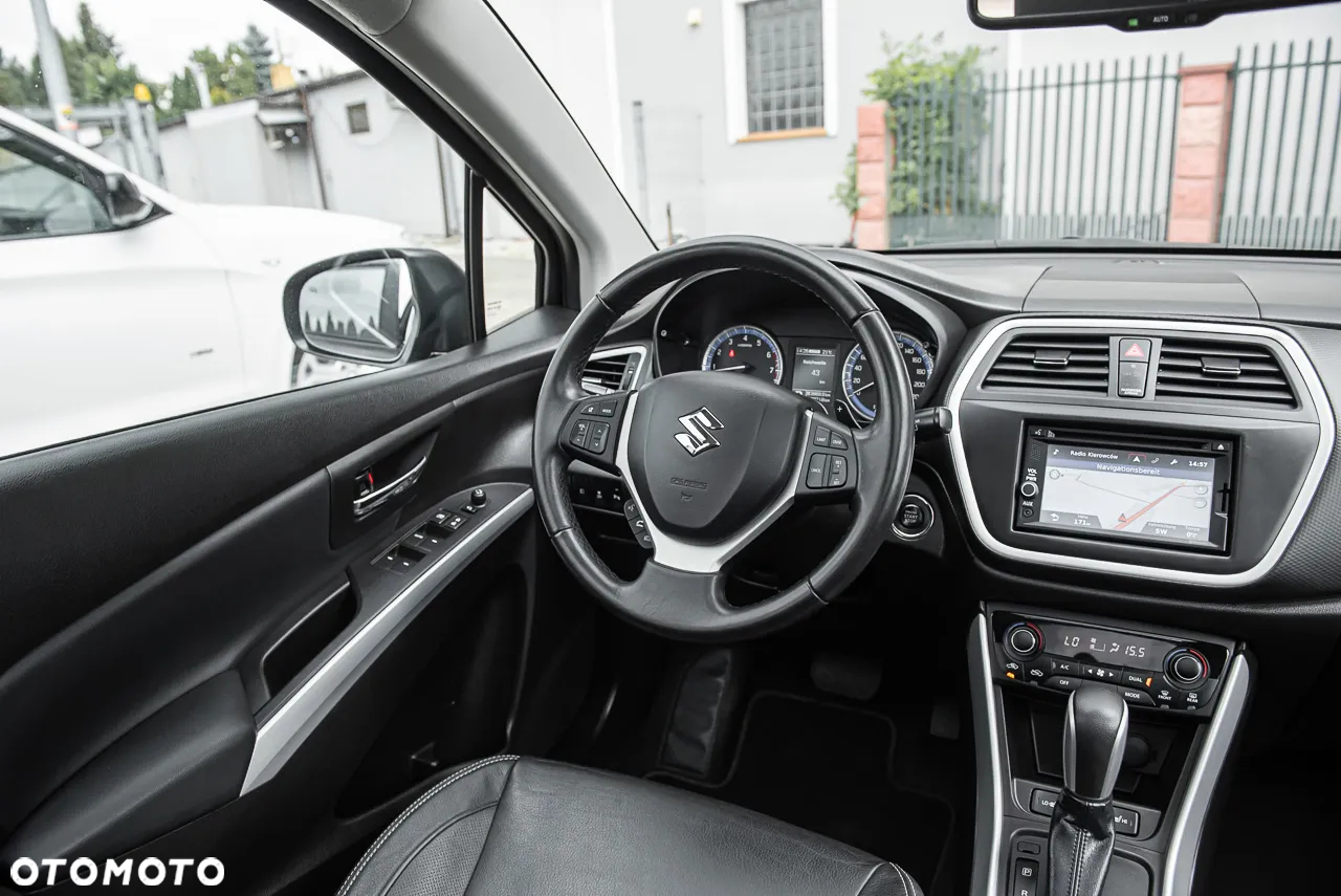 Suzuki SX4 S-Cross 1.6 VVT CVT 4x4 limited - 28