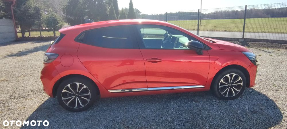 Renault Clio 1.6 E-TECH Full Hybrid 145 Generation - 13