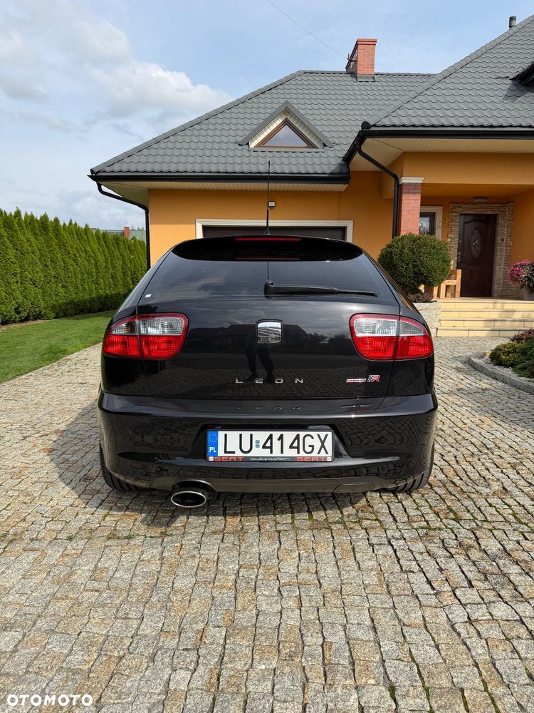 Seat Leon 1.8T Cupra R - 9