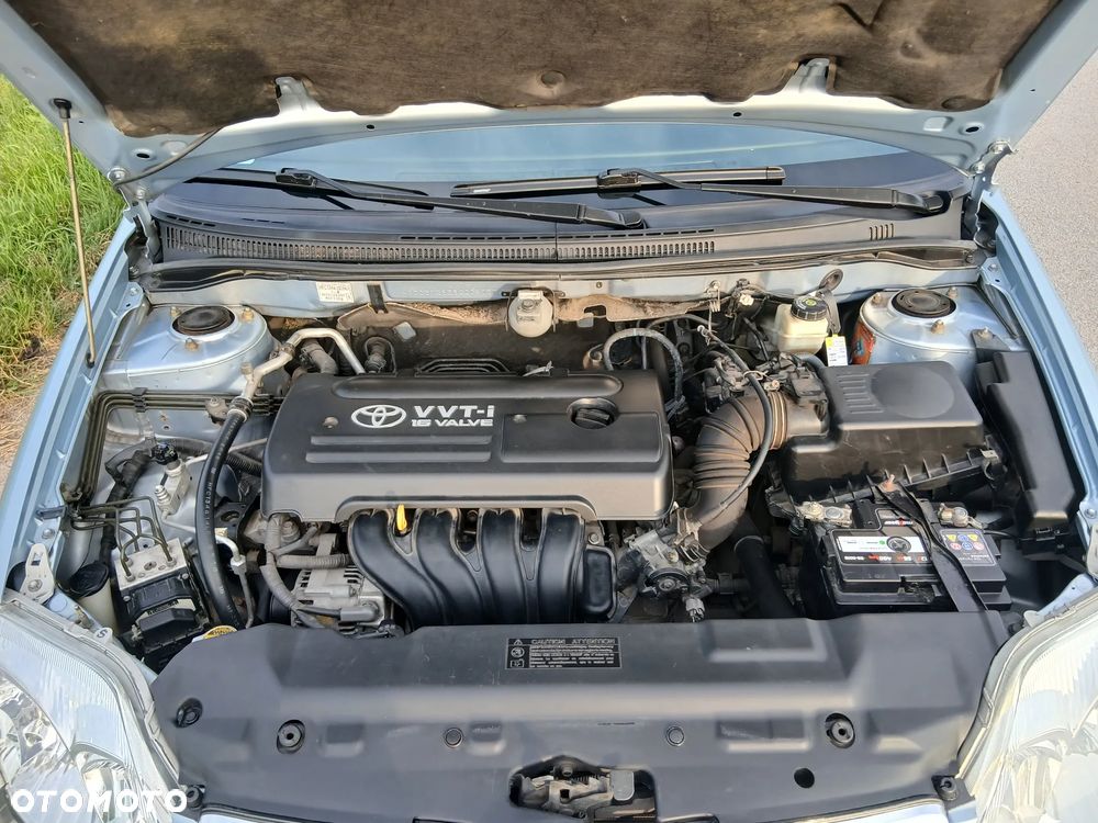 Toyota Corolla ver-1-4-vvt--i-terra-polaris - 7