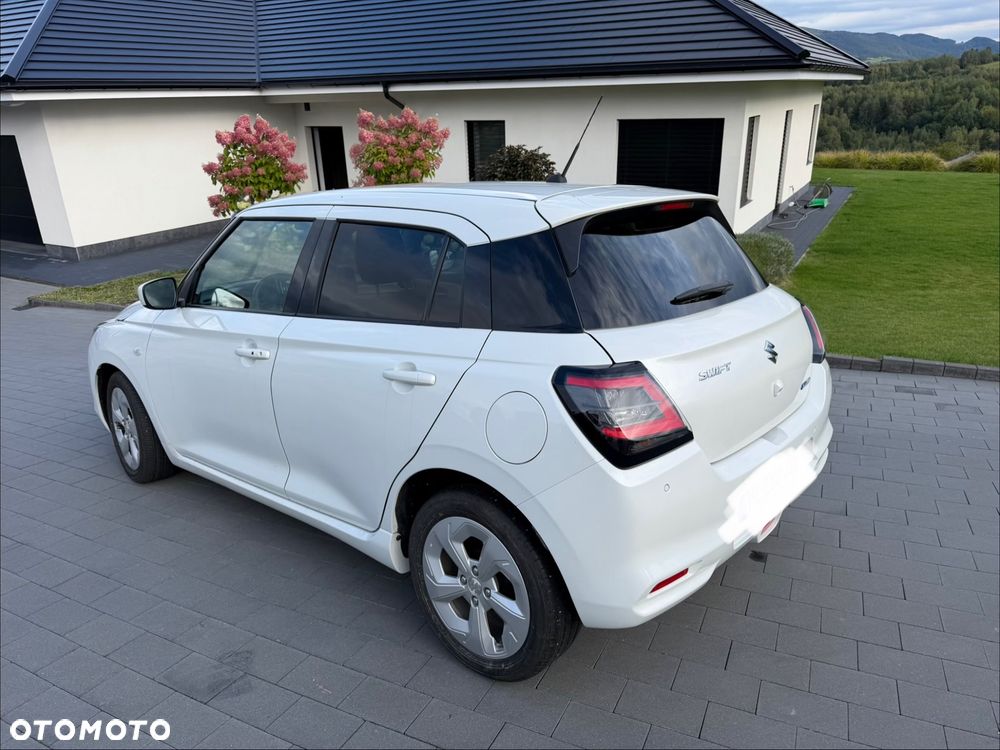 Suzuki Swift 1.2 Dualjet SHVS Premium Plus CVT - 27