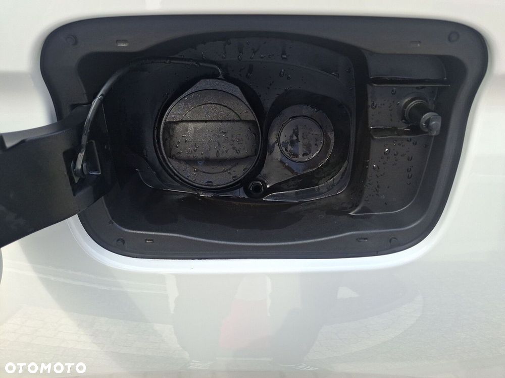 Volkswagen Caddy Cargo Maxi - 16