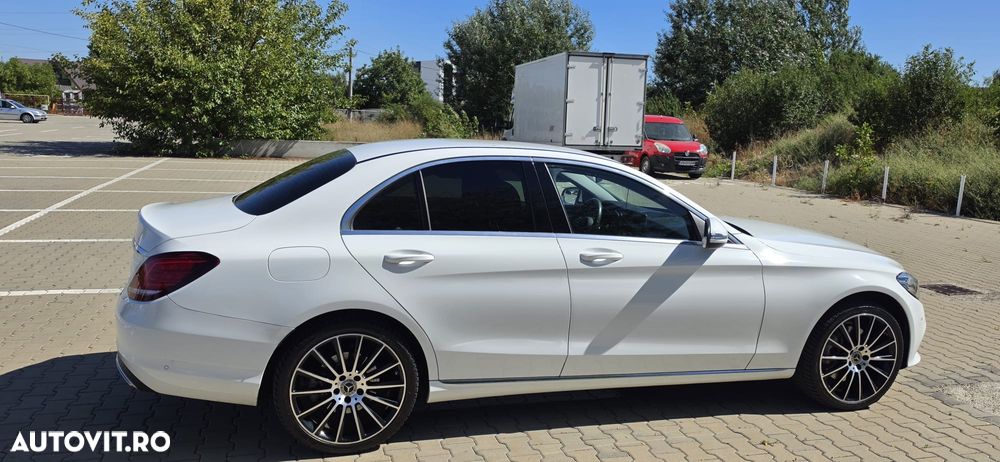Mercedes-Benz C - 13