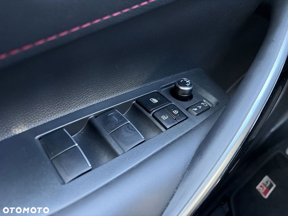 Toyota Corolla 2.0 Hybrid GR Sport - 29
