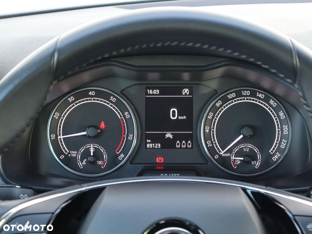 Skoda Kamiq 1.0 TSI Ambition - 12