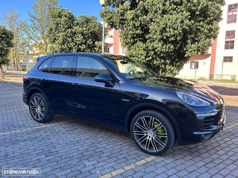 Porsche Cayenne S E-Hybrid - 5