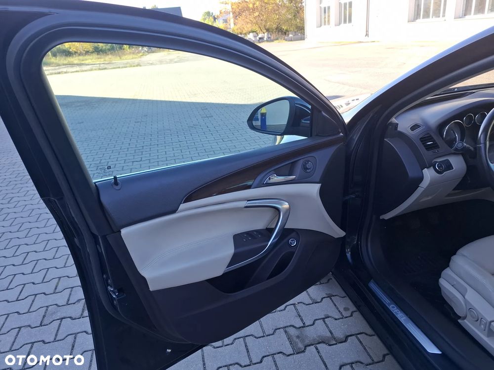Opel Insignia 2.0 CDTI - 8