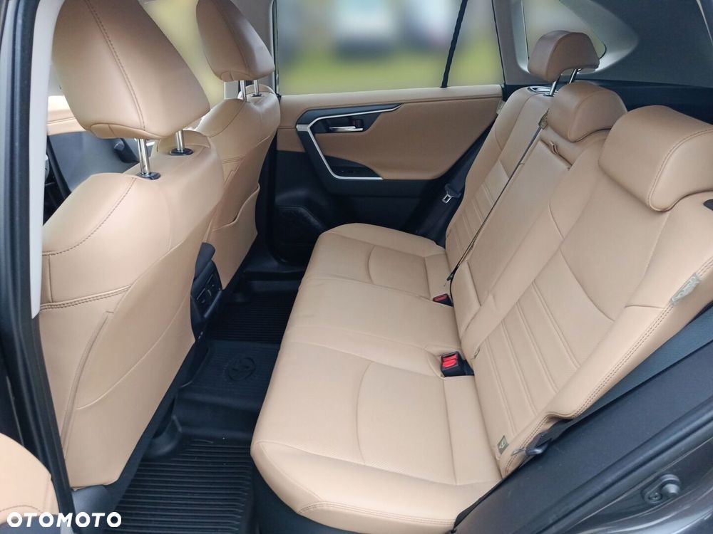 Toyota RAV4 - 14