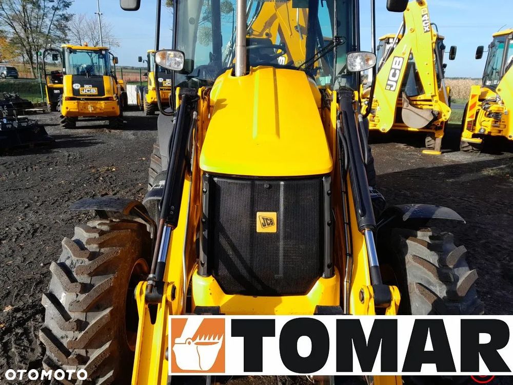 JCB 3CX CONTRACTOR 2019R - 12