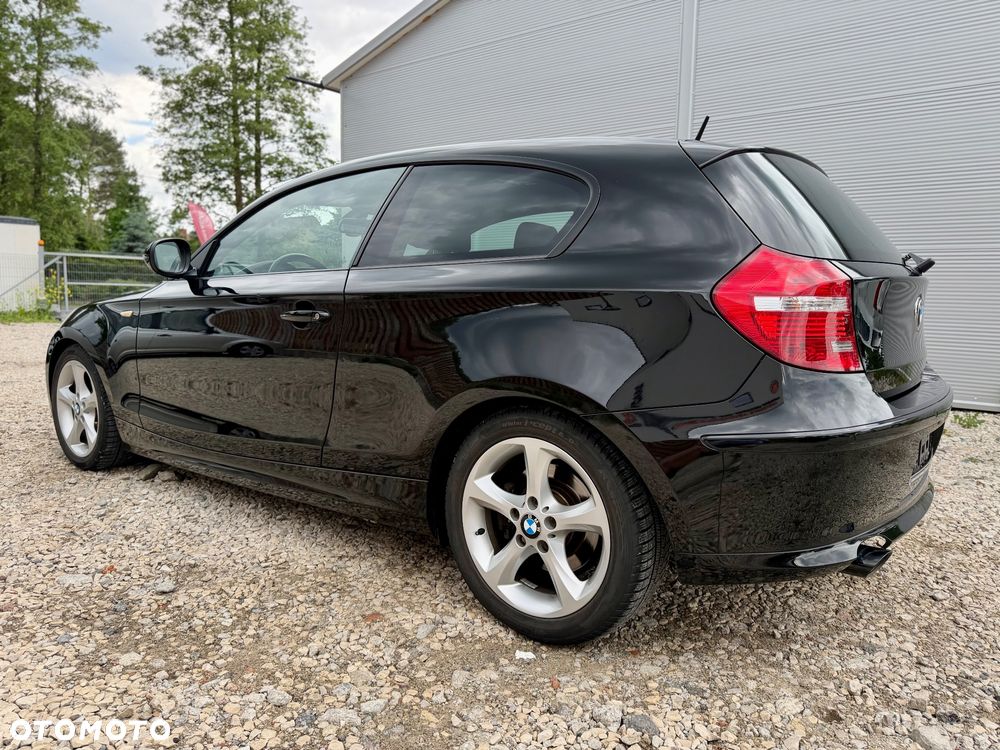 BMW Seria 1 118d - 10
