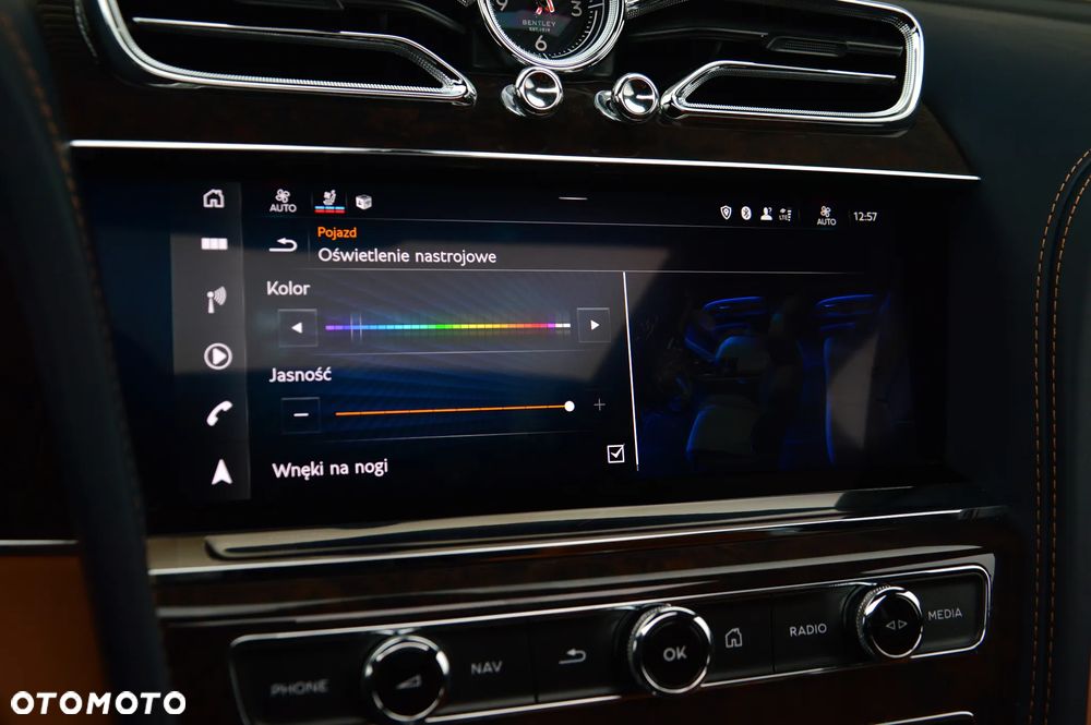 Bentley Bentayga V8 - 37