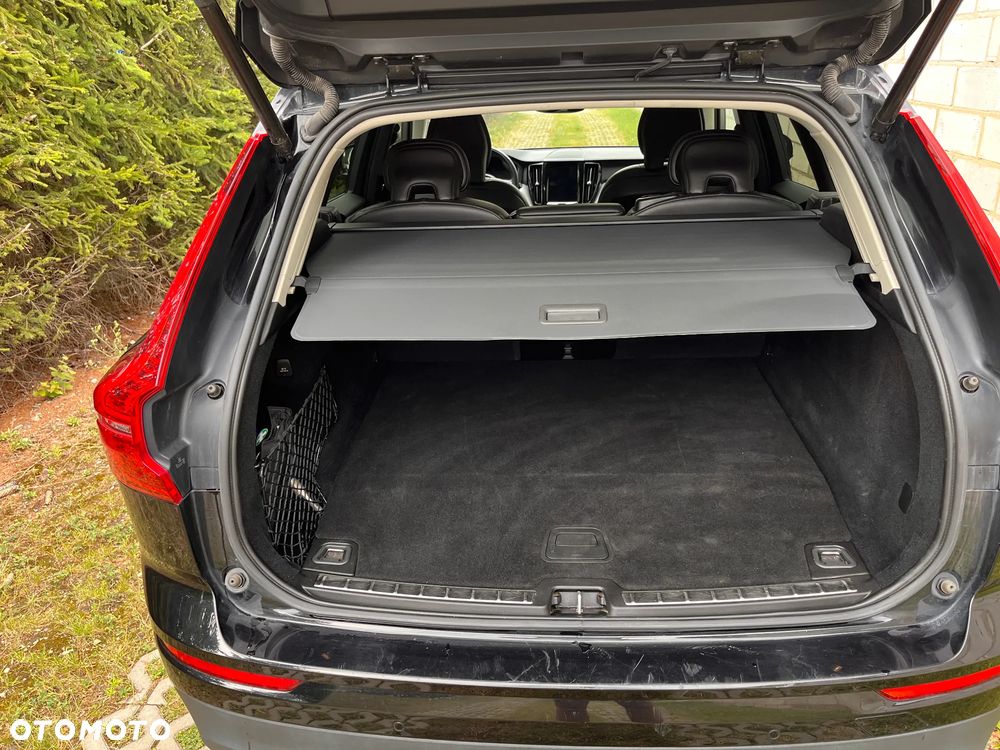 Volvo XC 60 T8 Plug-In Hybrid AWD Inscription - 10