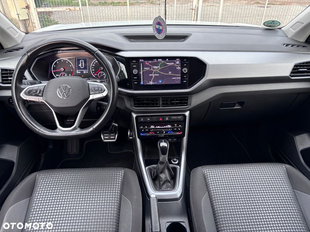 Volkswagen T-Cross - 11