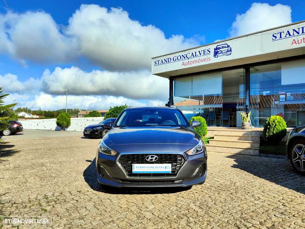 Hyundai i30 CW - 19