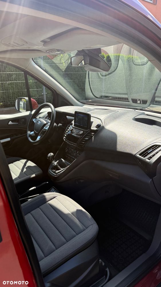 Ford Tourneo Connect Grand - 8