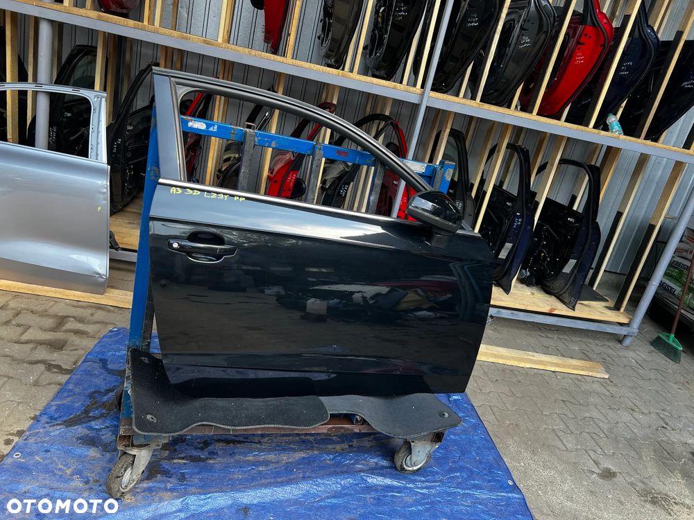 AUDI A3 8V 3D 3 DRZWI PRAWY PRZÓD LZ9Y DO ZAŁOŻENIA W KOLOR ! - 1