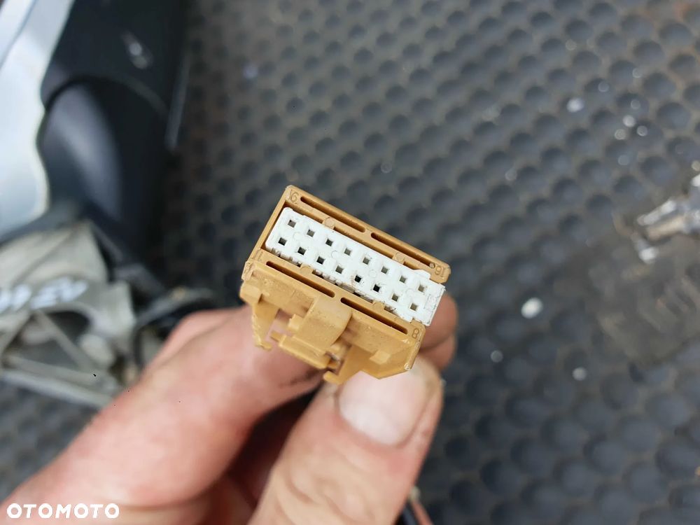 Lusterko Zewnetrzne Prawe Europa LY7W 5 pin Srebrne AUDI A4 B6 B7 - 15