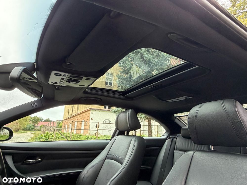 BMW Seria 3 330d - 27