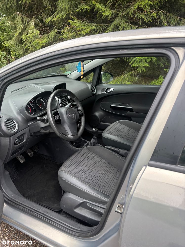 Opel Corsa - 7