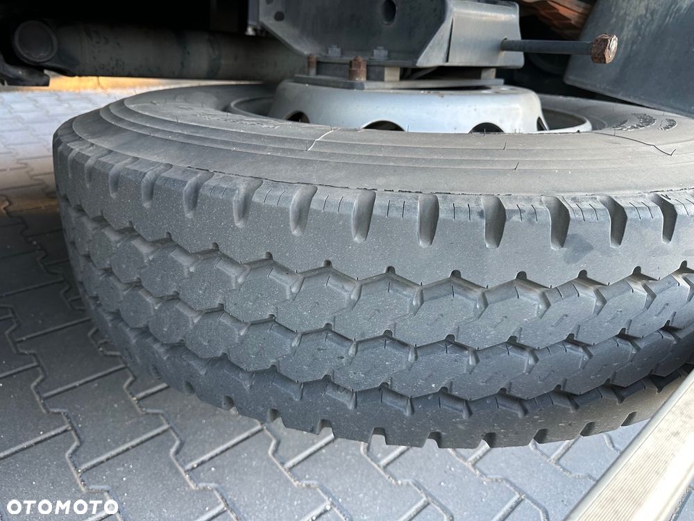 Iveco Stralis 310 E6  4X2 Skrzyniowy + HDS Fassi F135 - 16