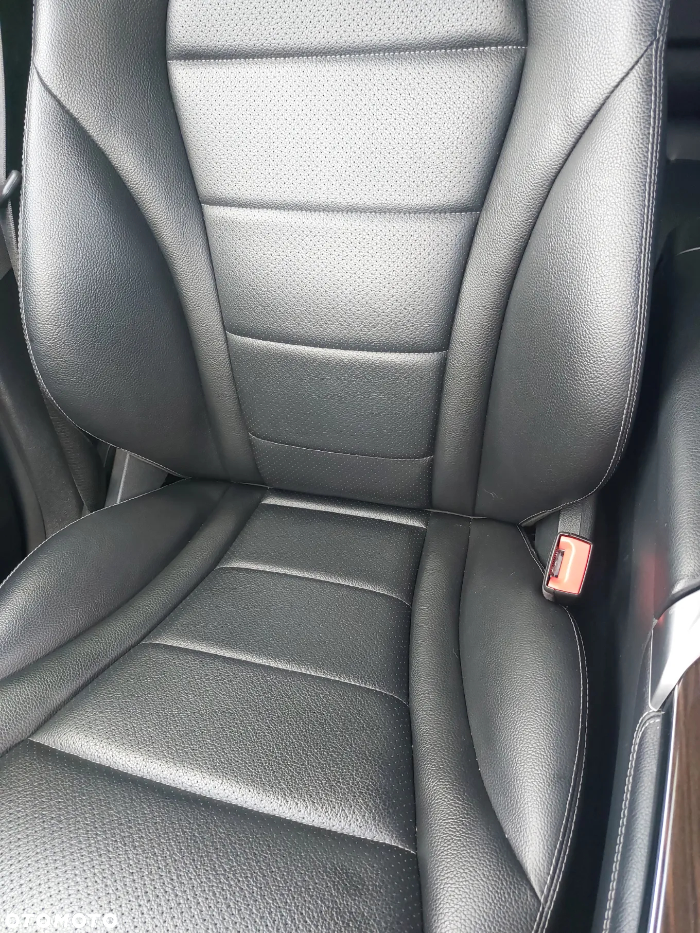 Mercedes-Benz GLC 300 4Matic 9G-TRONIC - 9