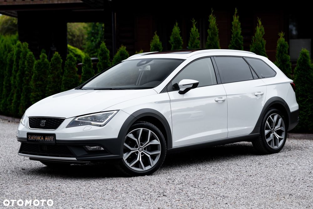 Seat Leon Sportstourer 1.8 TSI Start&Stop 4Drive DSG X-Perience - 3