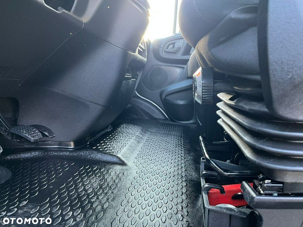 Iveco Daily 35C16 V - 14