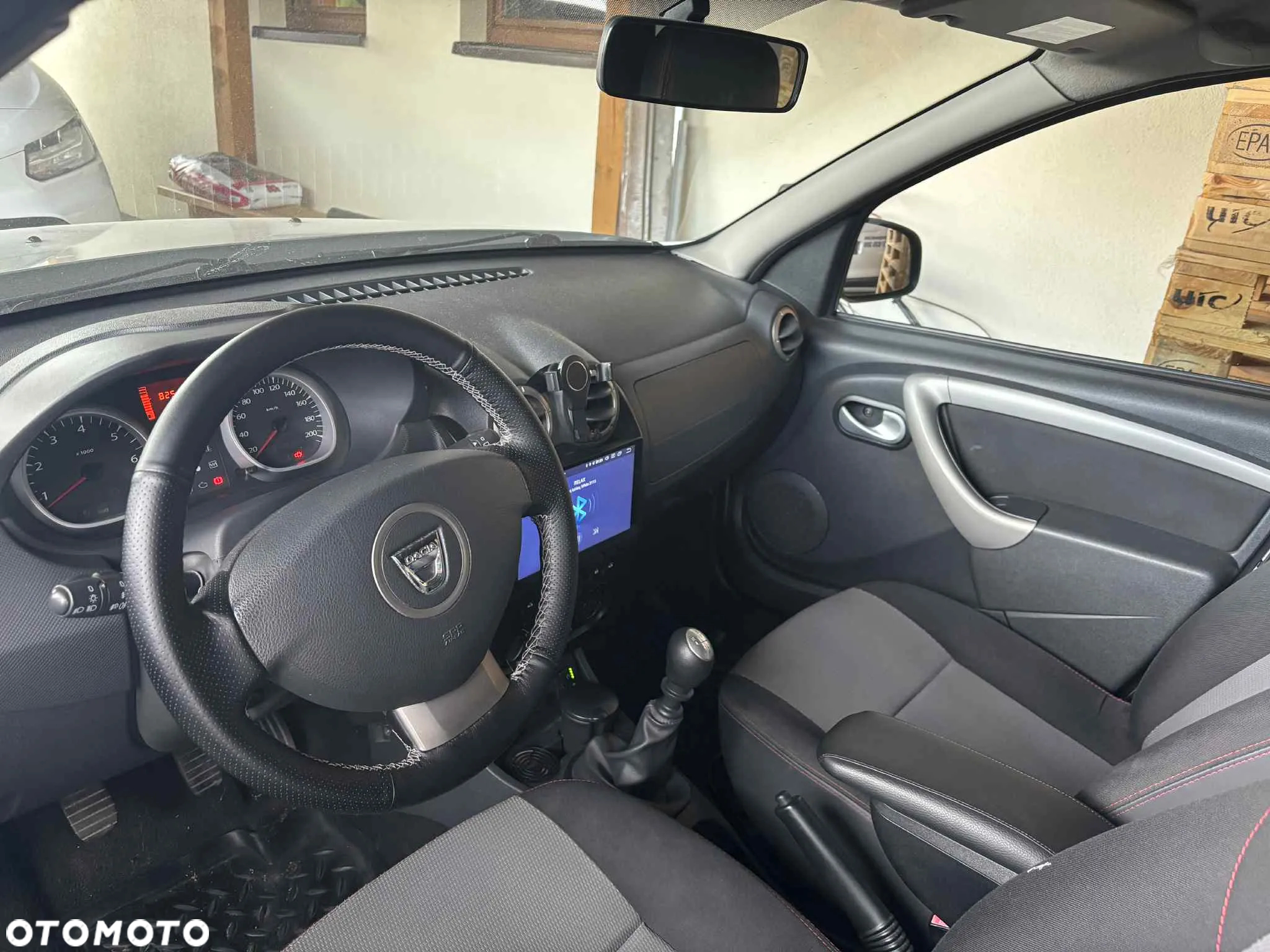Dacia Duster 1.6 Laureate 4x4 - 9