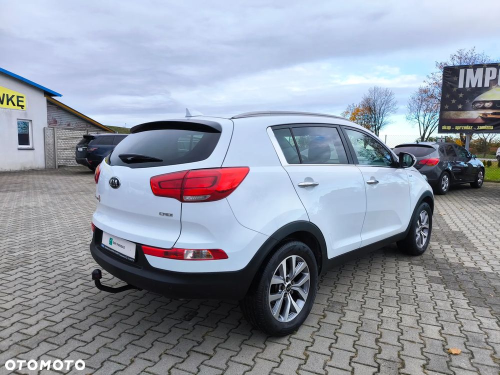 Kia Sportage 2,0 CRDI AWD Dream-Team Edition - 5