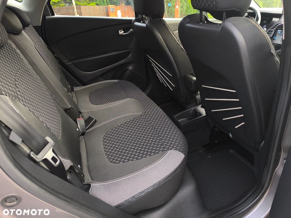 Renault Captur 1.2 Energy TCe Limited - 19