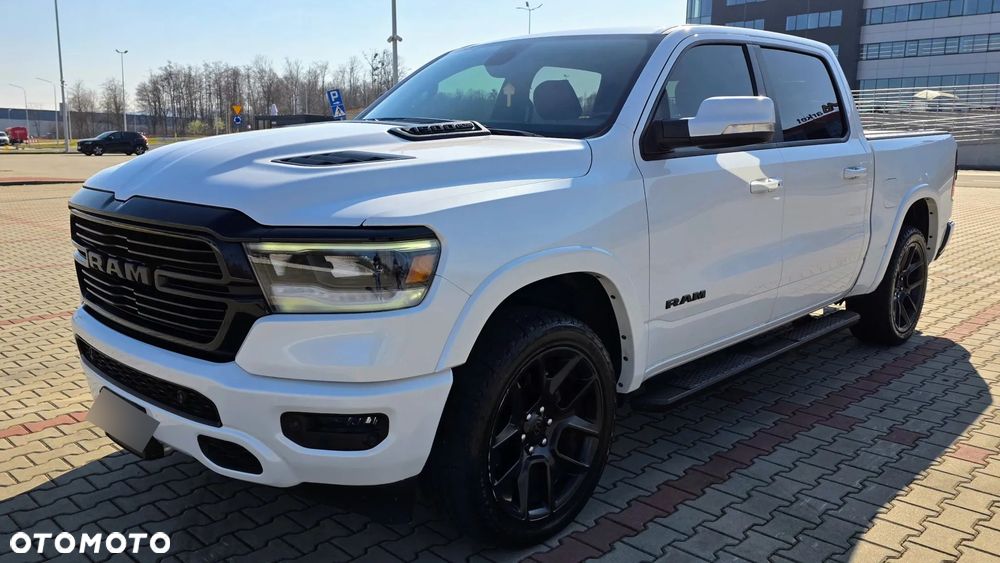 RAM 1500 Crew Cab Laramie - 9
