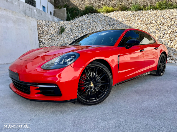 Porsche Panamera 4 S
