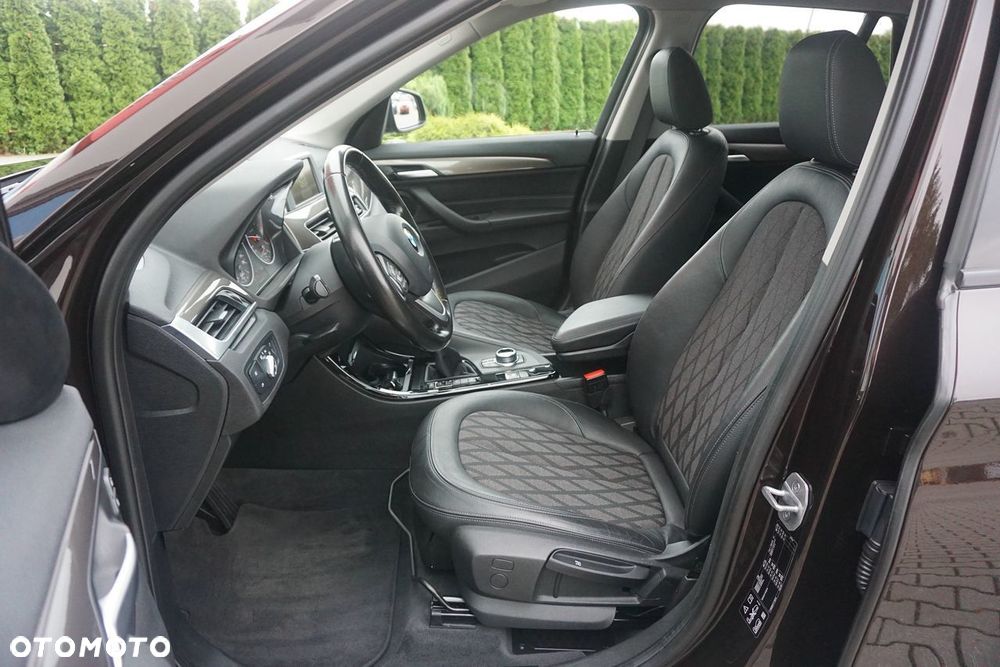 BMW X1 sDrive18d xLine sport - 28
