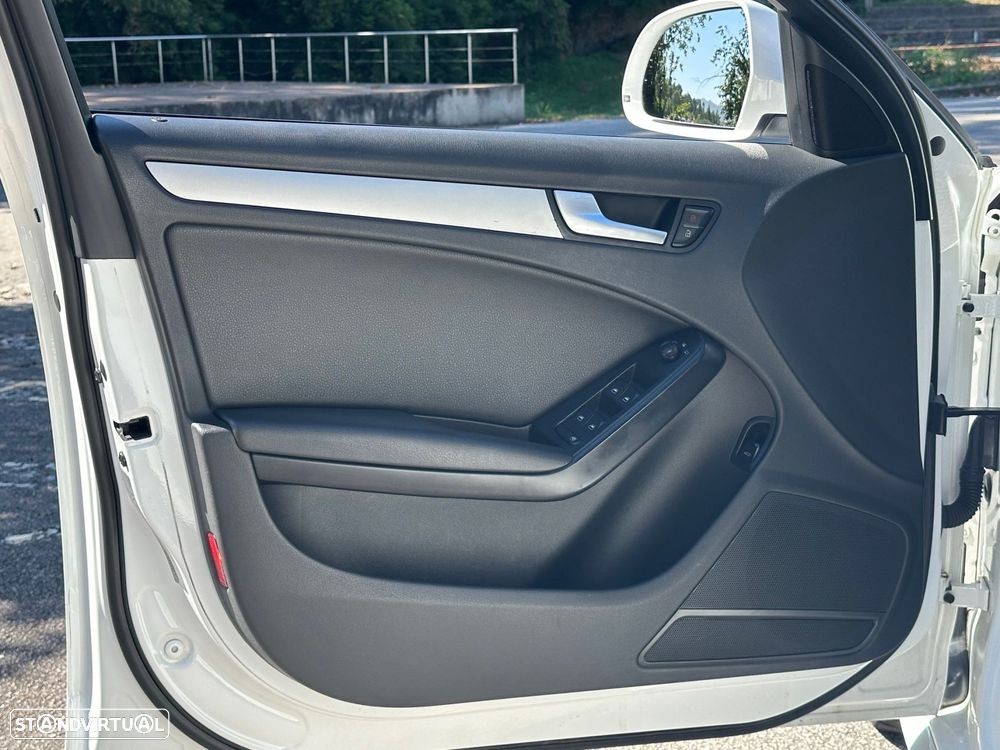 Audi A4 Avant 2.7 TDI V6 S-line Multitronic - 7