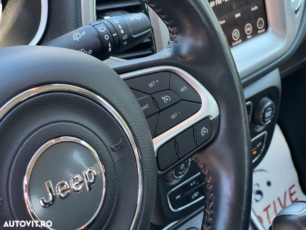 Jeep Compass 2.0 M-Jet 4x4 AT Limited - 13