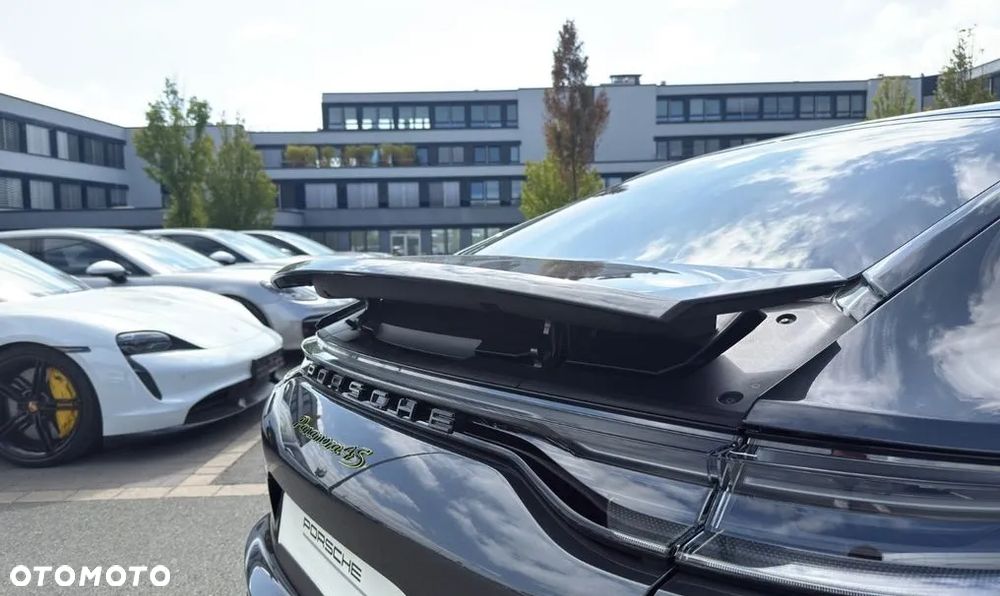 Porsche Panamera 4S E-Hybrid - 7