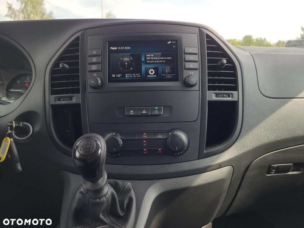 Mercedes-Benz Vito - 19