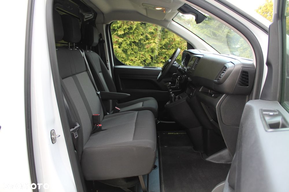 Opel Vivaro - 28