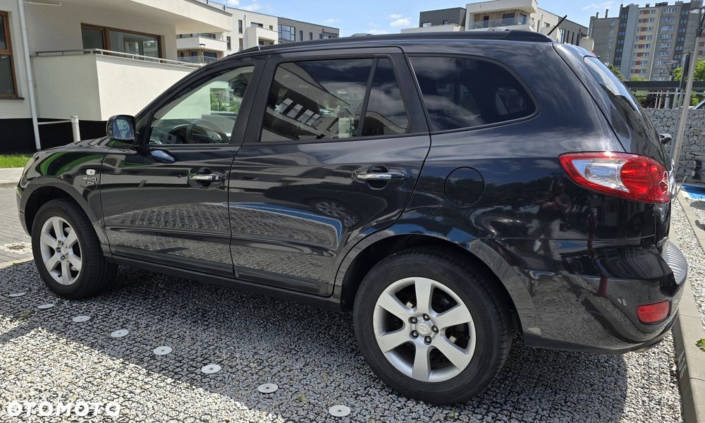 Hyundai Santa Fe - 2