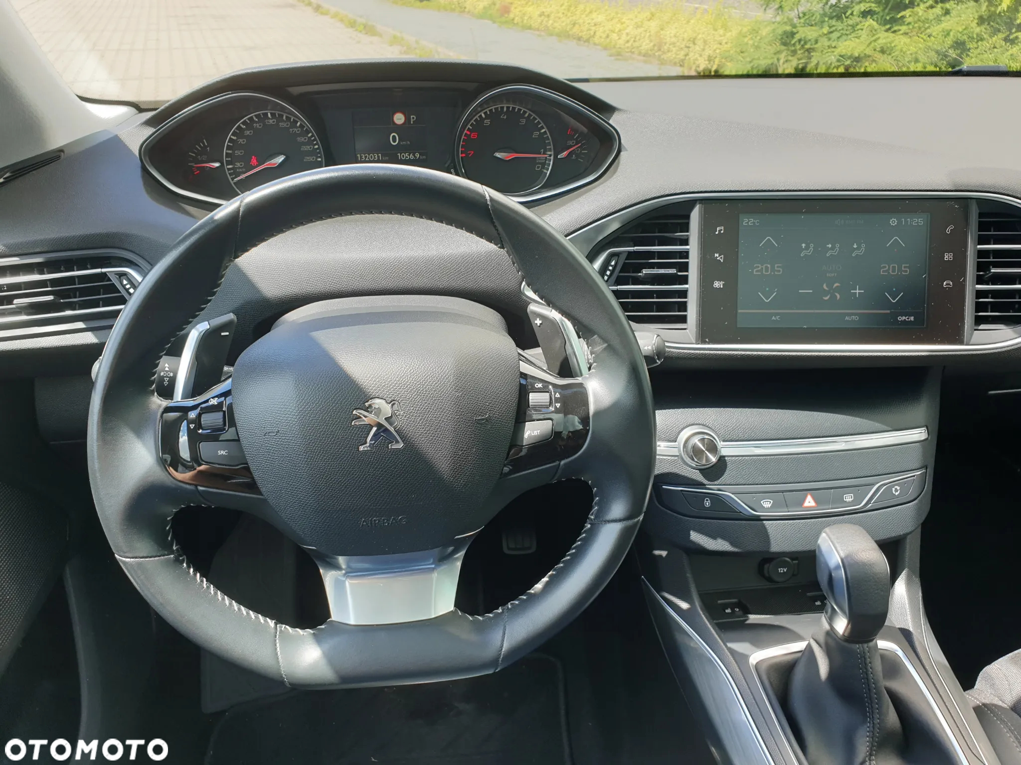 Peugeot 308 1.2 PureTech Allure S&S EAT6 - 21