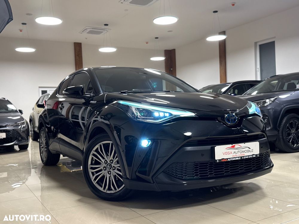 Toyota C-HR Lounge - 2